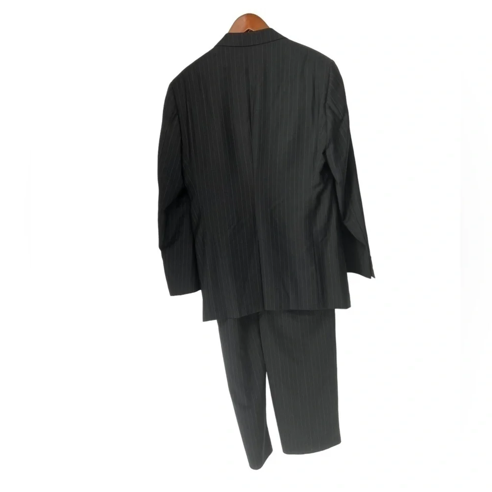 Armani Collezioni Black Wool‎ Pinstripe Men’s Two Button Suit Size 50S NWT